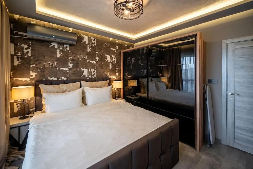 Apartment Deluxe Vision Varna 0*,