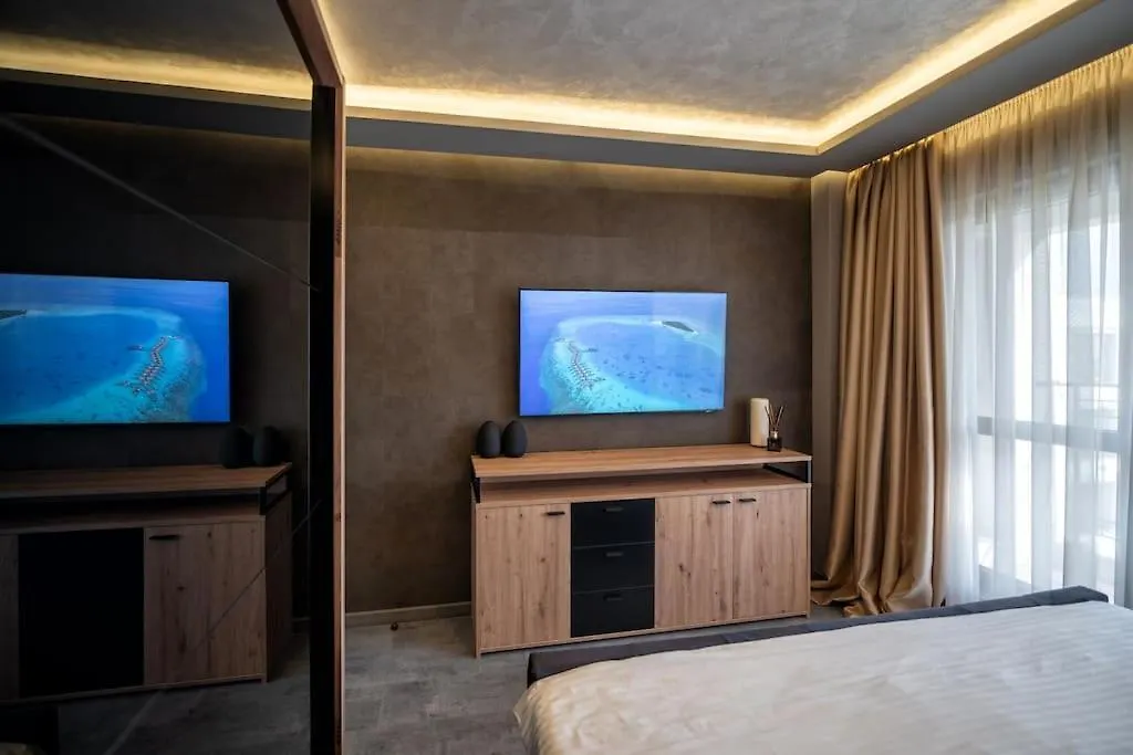 Apartment Deluxe Vision Varna 0*,